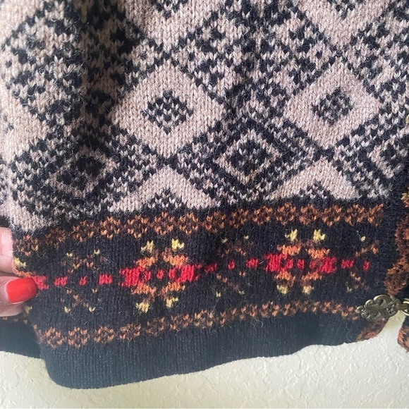 Skyr | Women’s Boho Nordic Aztec 100% Wool Cardigan Sweater Size Small - Picture 5 of 6